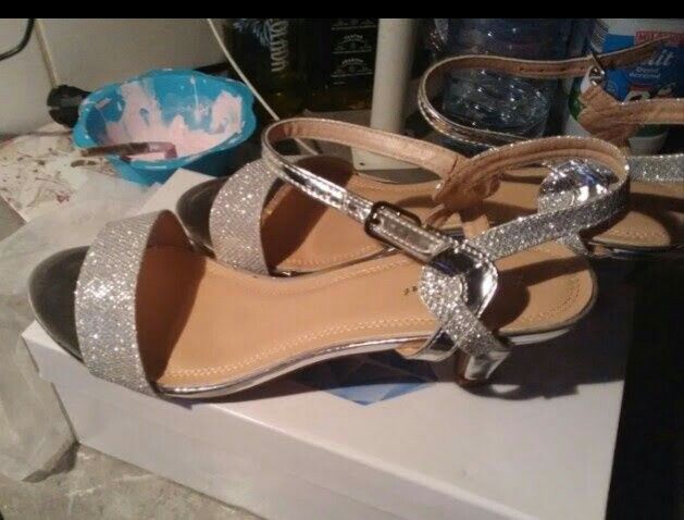 Couleur de chaussures et accessoires - 1