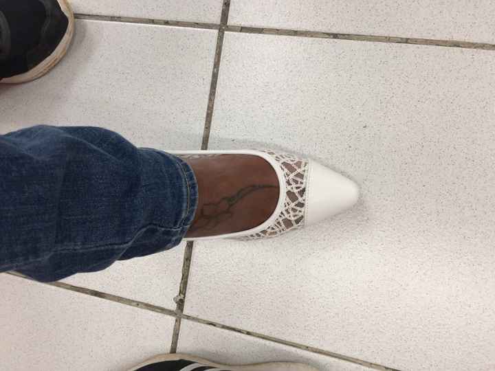 Chaussures trouvées - 2