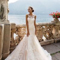Robe de mariée pour grande - 1