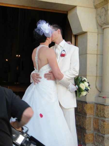 le bisou à l'église
