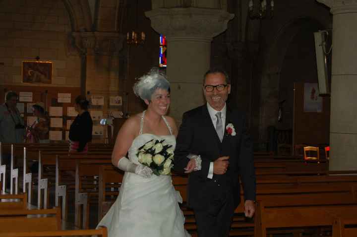 entrée dans l'église