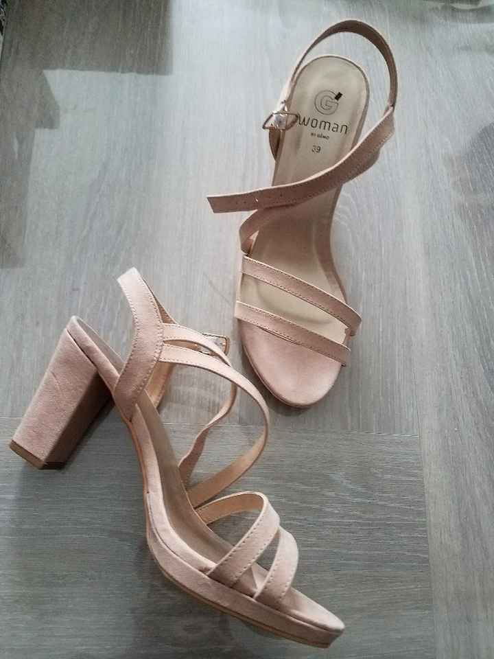 Voilà les chaussures 😍 - 1