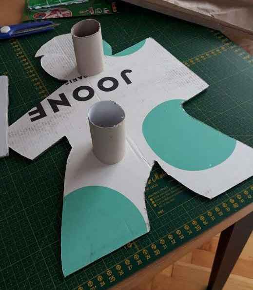 Tuto figurine en carton + papier mâché - 2