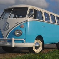 Véhicule de cortège - 1