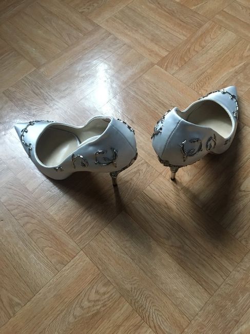 Chaussures à talon (thème zelda) - 2