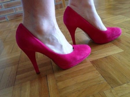 Où trouver des chaussures fuchsia? HELP - 1