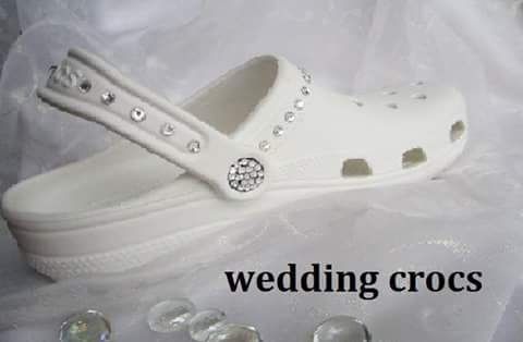 Des wedding crocs?  ? - 1