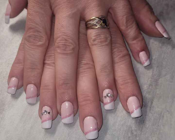 Essayer manicure - 1