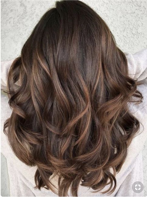 Tu te teins les cheveux pour le jour J ? 💇‍♀️ 1