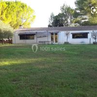 Décoration salle et extérieur - 1