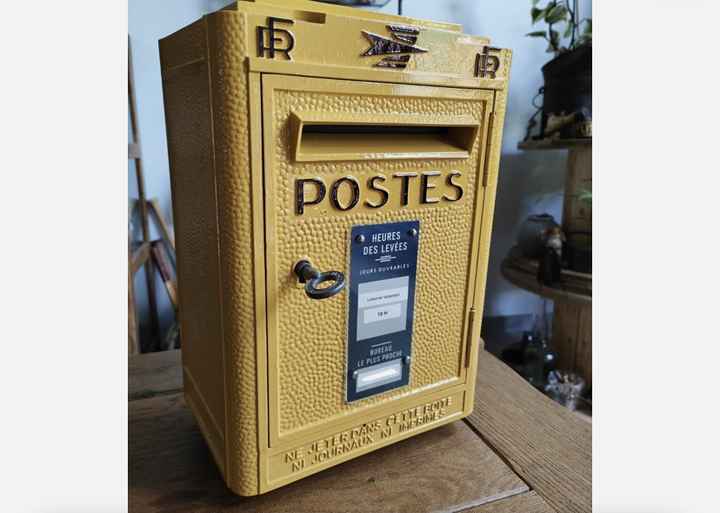 Recherche boîte aux lettres la poste. - 1