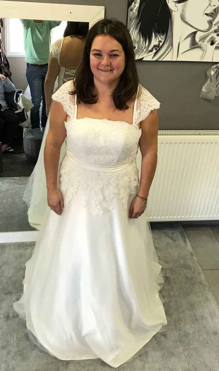  Deuxième essayage de robe , c'est sur cest la bonne :) - 3