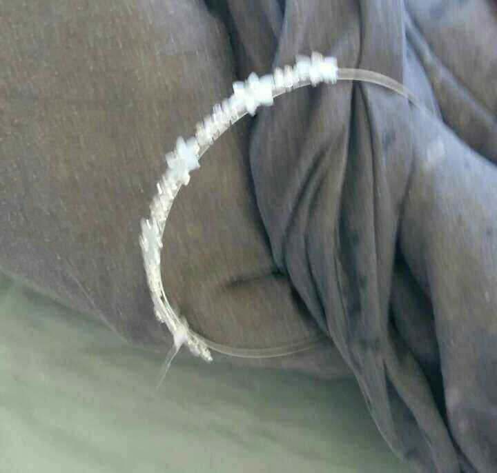 Coiffure chignon avec tour de tête bijoux - 1