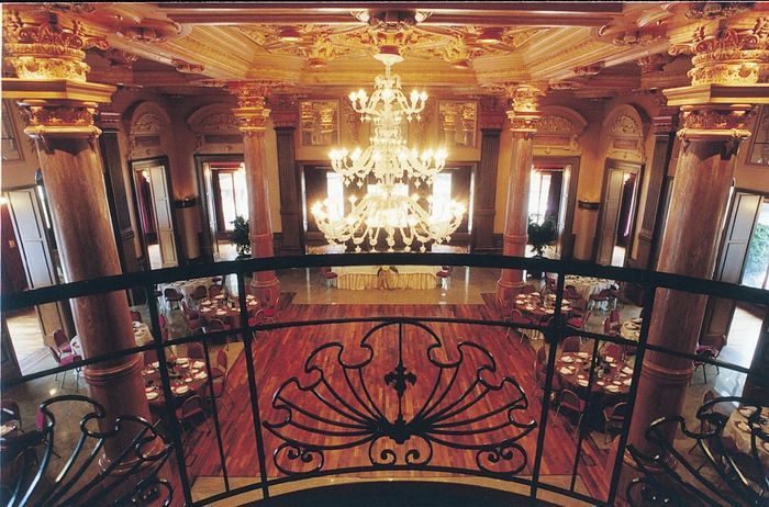 Vue Mezzanine