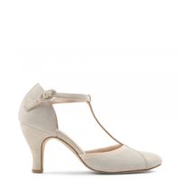 a la recherche de chaussures - 1