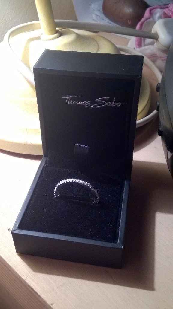 Ma trop jolie bague de fiançailles 