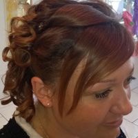 essai coiffure avec le Maquillage 