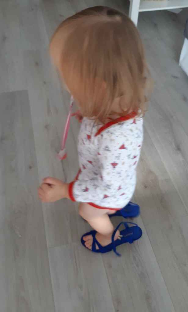 Je me suis faite voler mes chaussures ! - 1