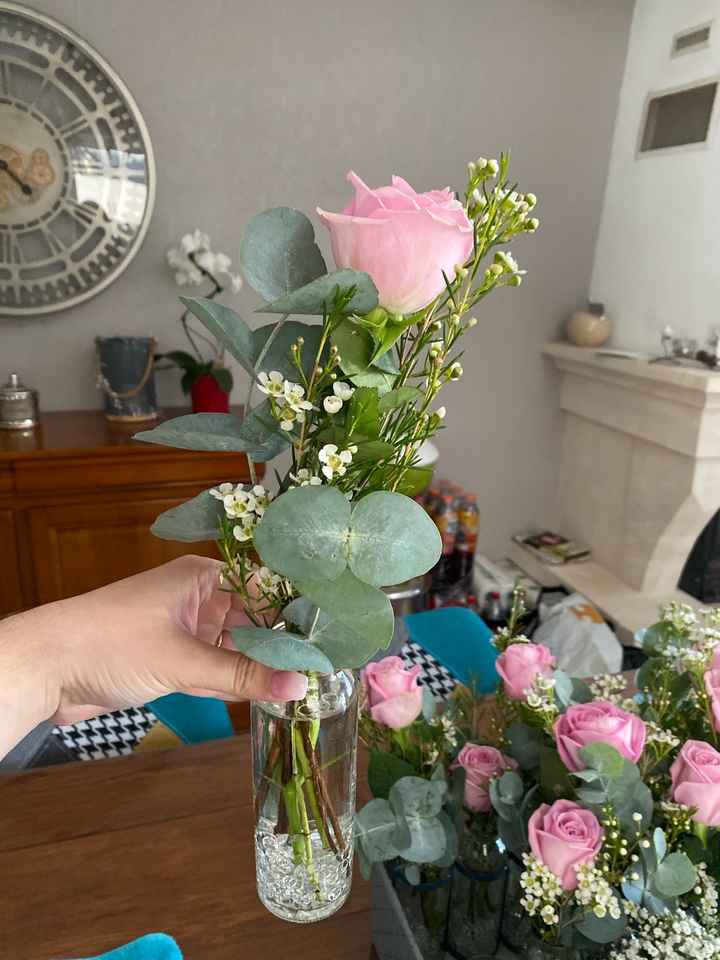 J-1… j’ai récupéré mes fleurs 🌺  on décore la salle - 2