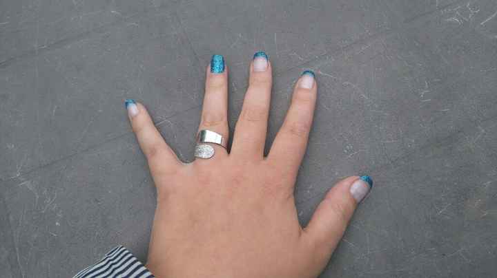 Mes ongles poussent - 1