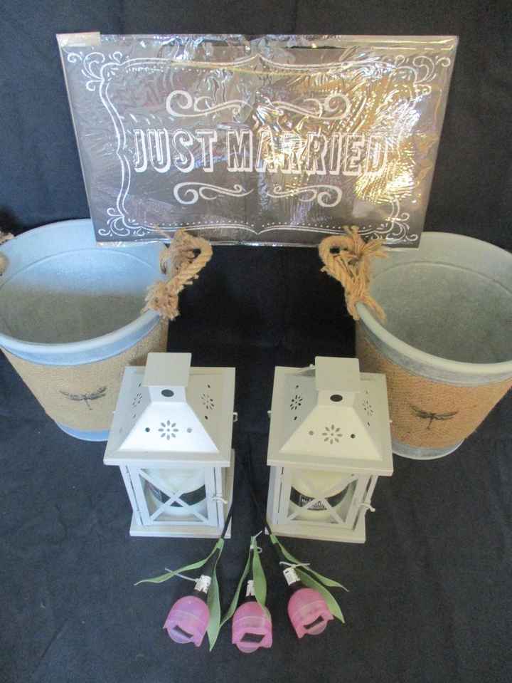 Entrée barnum (il y aura un arbre dans les pots mais n'ayant pas la main verte je les acheterai a la