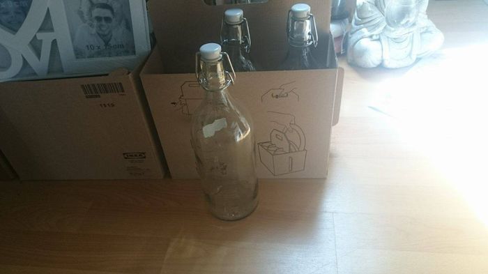 Mes bouteilles d'eau a customiser !!