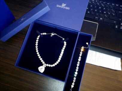 parure swarovski