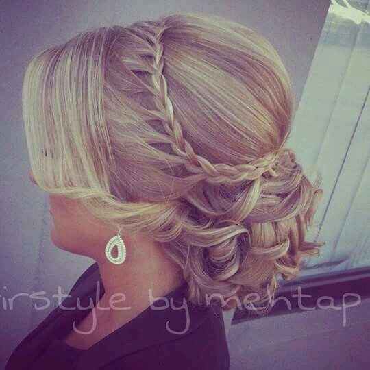 Chignon ou cheveux lachés? - 1