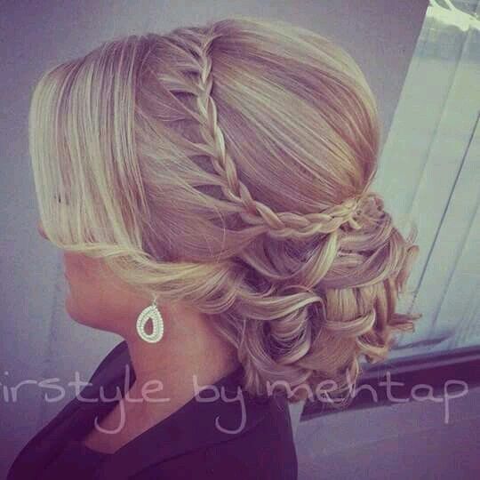Chignon ou cheveux lachés? - 1