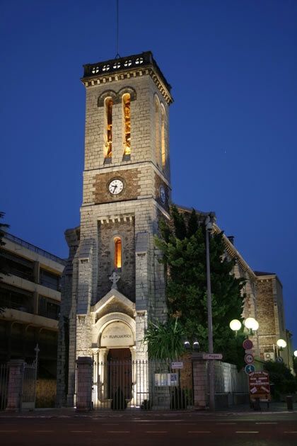 Notre mairie et notre église. - 2