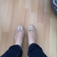 Chaussure blanche ou couleur ? - 1