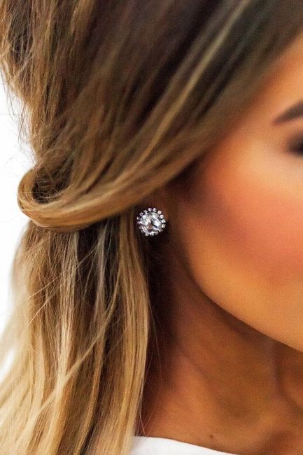 Les boucles d'oreilles : courtes VS pendantes 💥 1