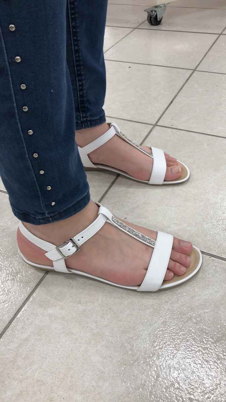 Quelles chaussures choisir avec une ribe ivoire ? - 1