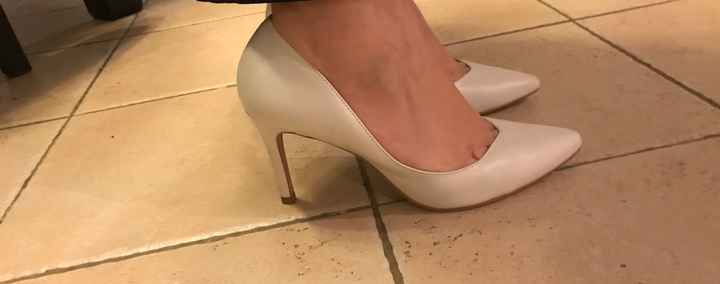 Mes chaussures, il faut souffrir ! - 1
