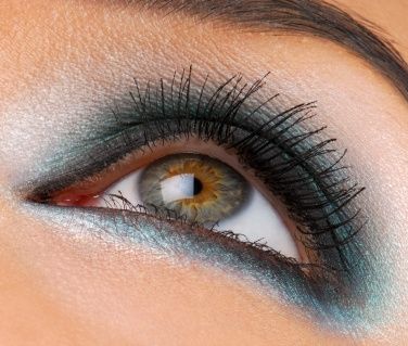 maquillage yeux verts