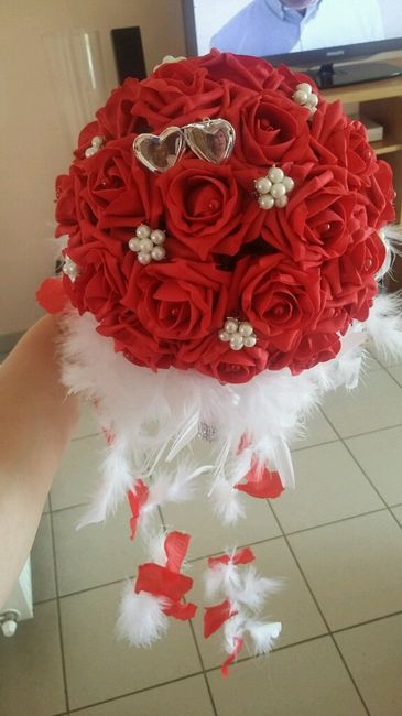 Qui a choisit de se marier avec un bouquet artificiel? - 1