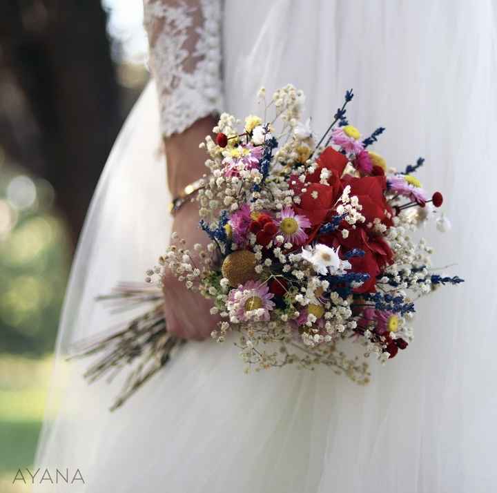 Bouquet  blanc ou bouquet coloré ? - 1