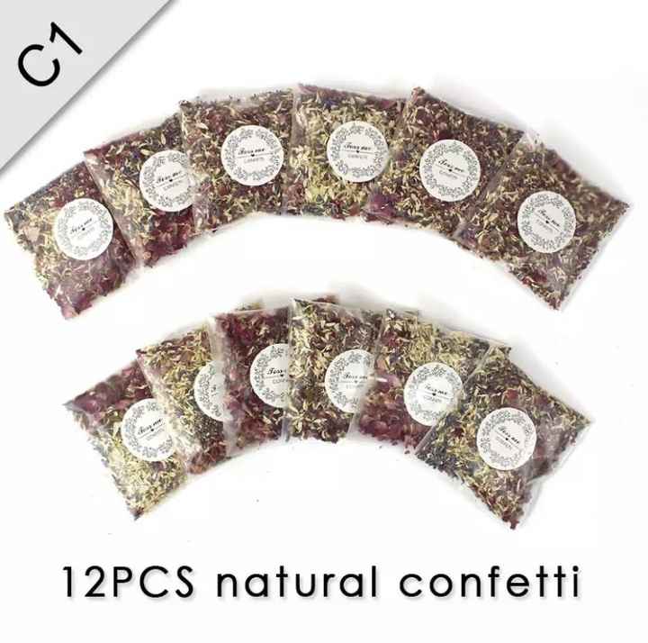 Pétales de fleurs séchées à lancer - 1