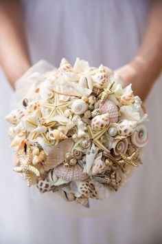 1. Le bouquet de coquillage 