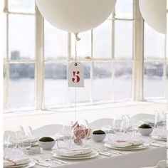 12. Pour indiquer les numéros de table