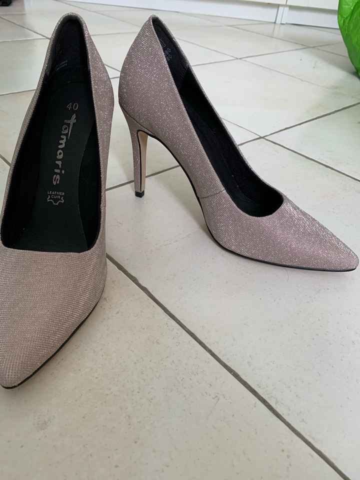 Chaussures et confinement - 1