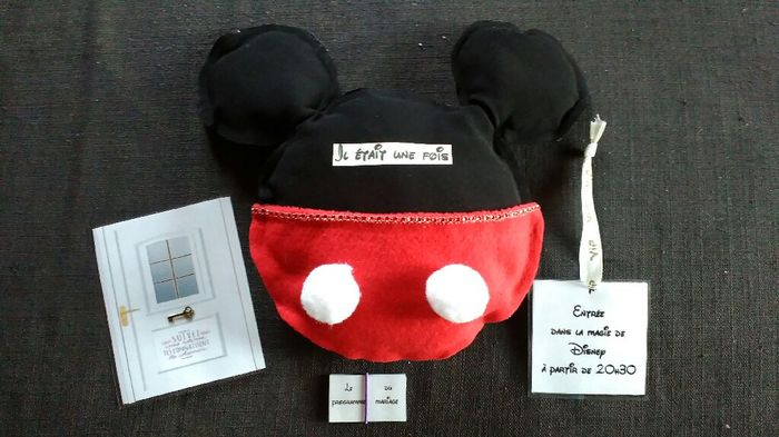 Mariage disney! livre porte alliance et faire part parchemin! - 1