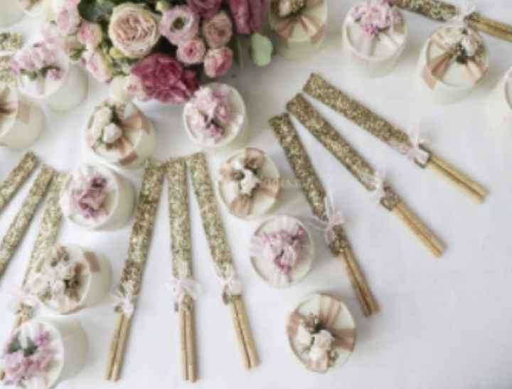 Baguettes asiatiques - cadeaux invités - 1