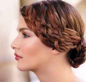 Quel chignon pour un mariage médiéval? - 2