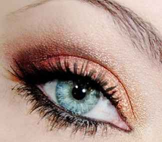 Essai maquillage par belle maman bof :( - 1