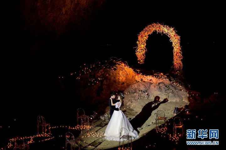 Mariage dans une grotte - 7