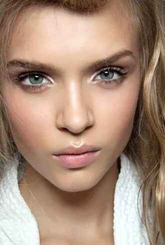 Maquillage nude - 21