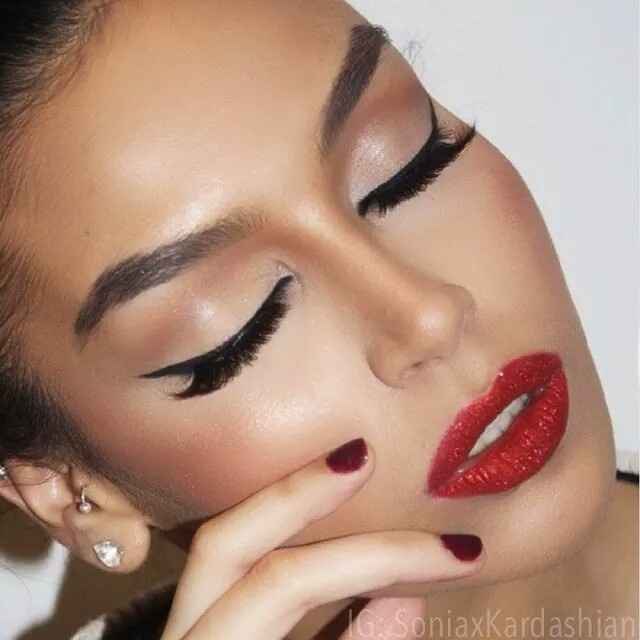 Maquillage glamour - 10