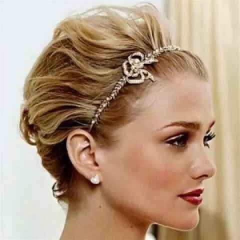 Coiffure mariée cheveux courts - 15