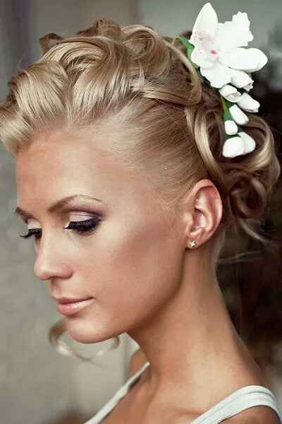Coiffure mariée cheveux courts - 16